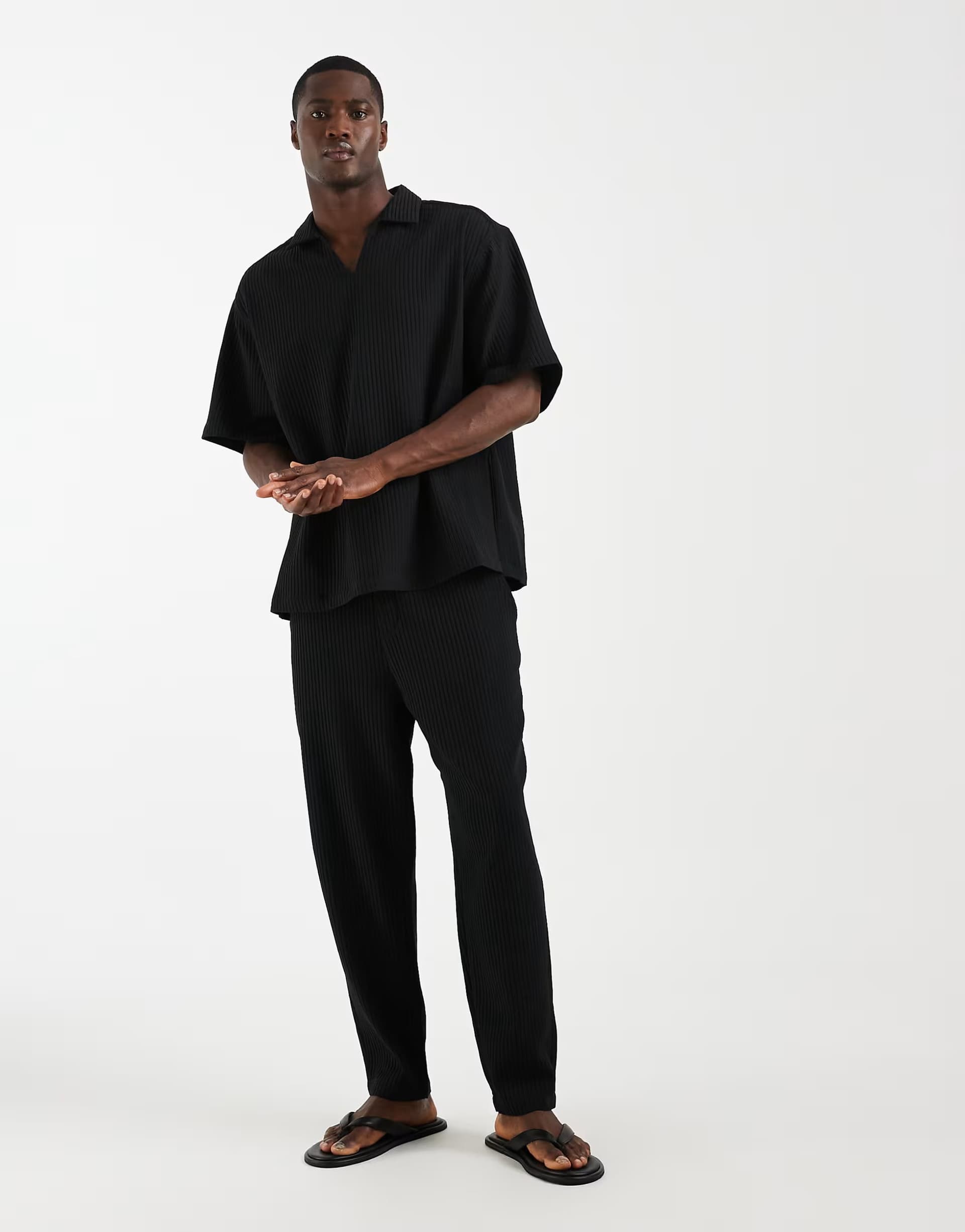 ASOS ASOS DESIGN co-ord plisse trousers in tapered fit in black