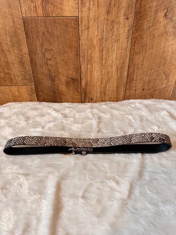 The Unbranded Brand Brown Mob Wife animal print skinny belt size 10