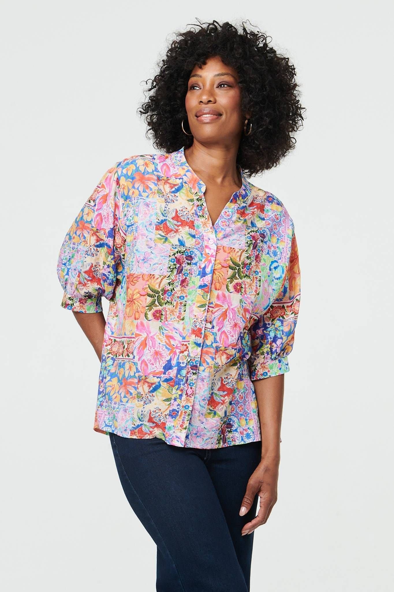 Izabel London Izabel London Women's Abstract 3/4 Buttons Curve Hem Blouse in Blue