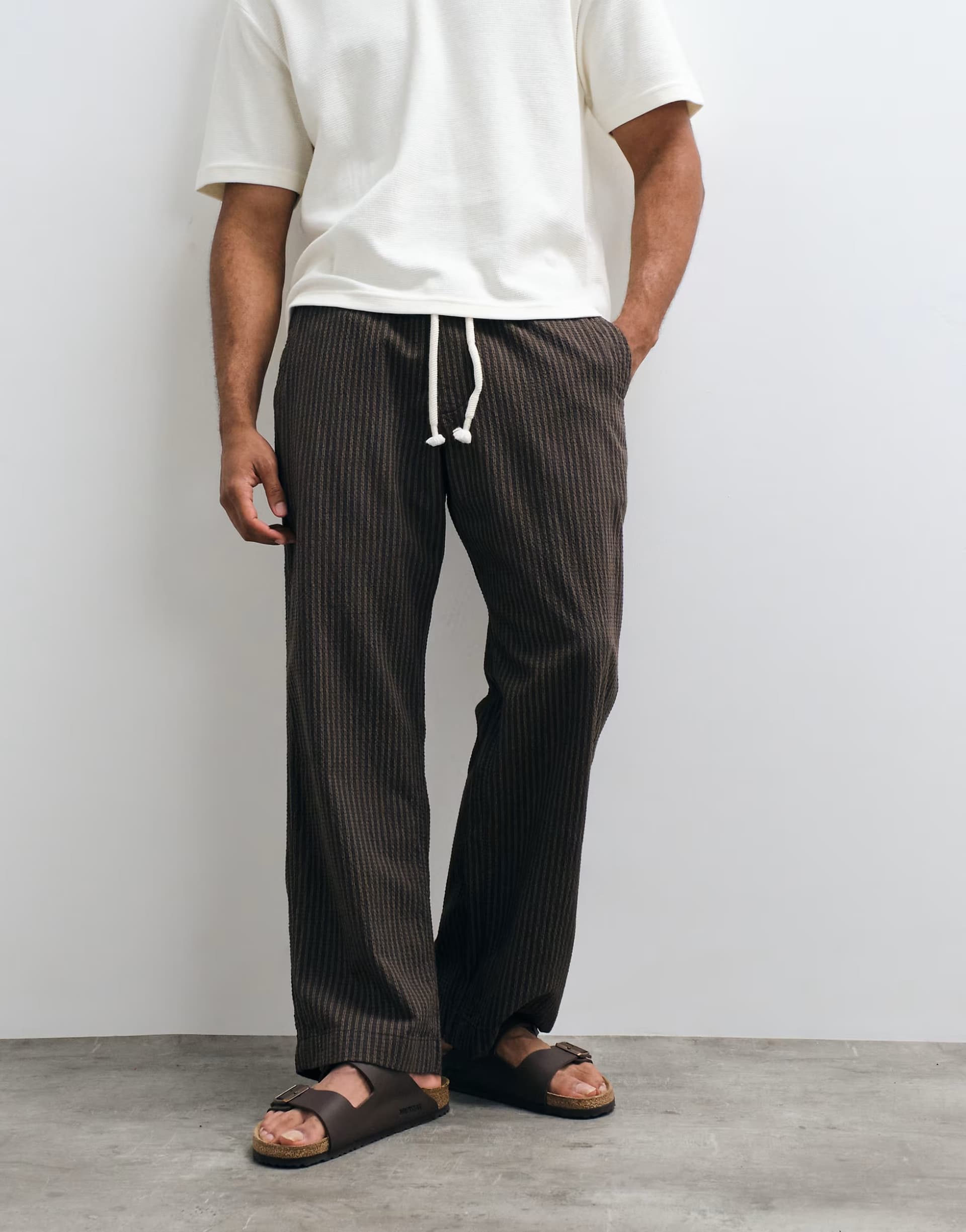 ASOS Abercrombie & Fitch cotton rich baggy pull on seersucker trousers in brown