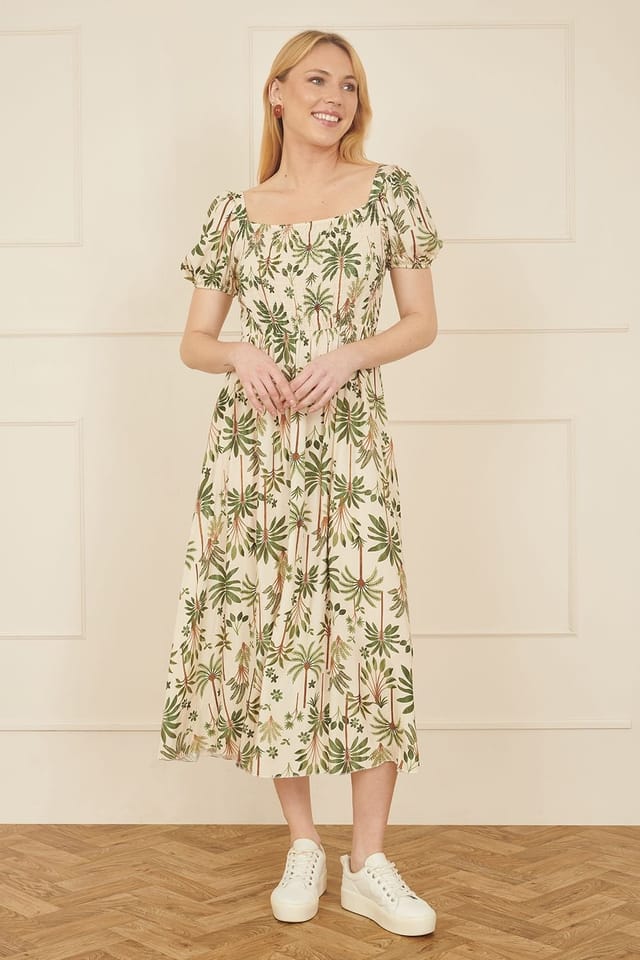 Yumi Yumi Women's White Cotton Palm Print Ruched Midi Dress in Beige - 3
