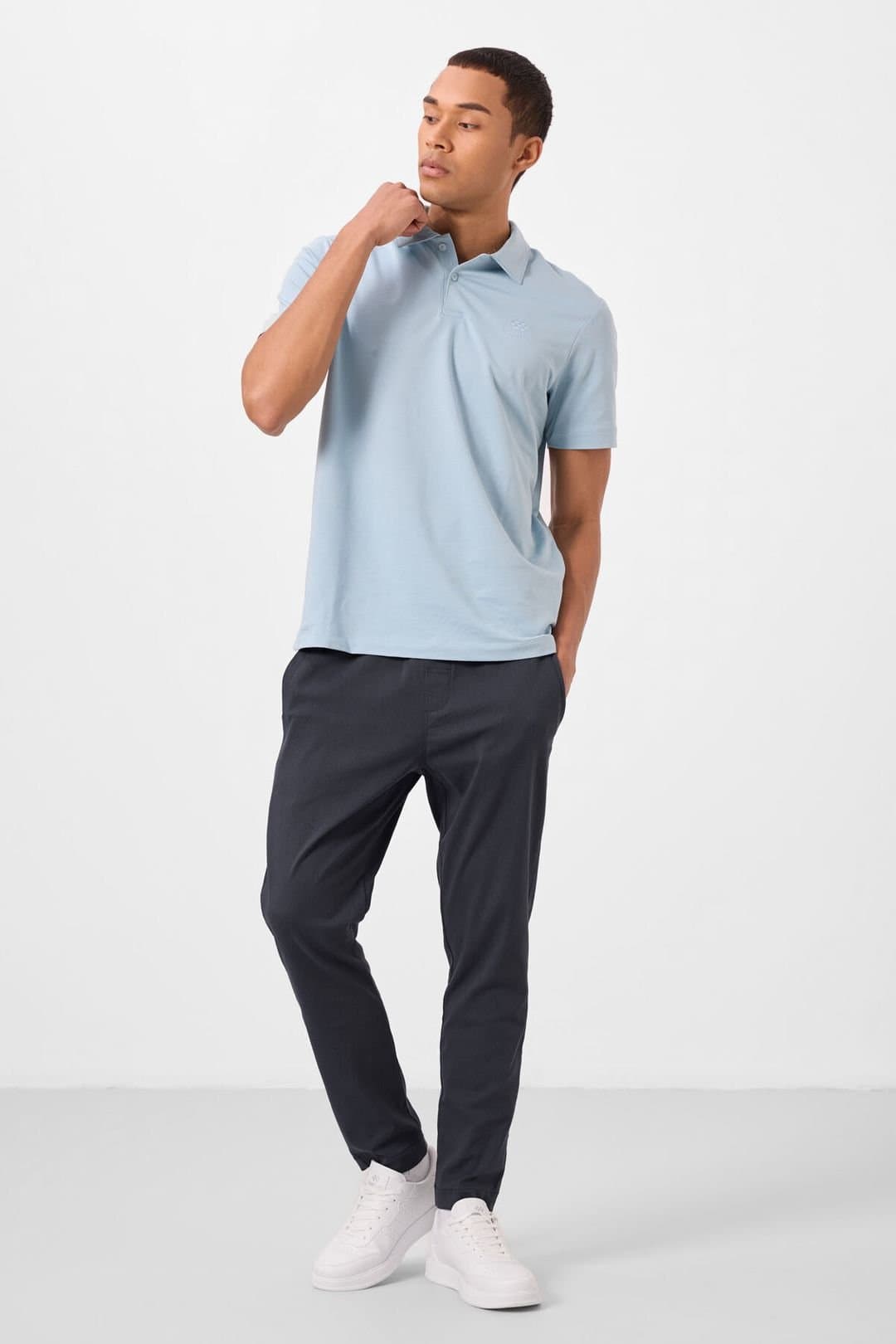 Tommy Life Tommy Life Men's Straight-leg Gabardine Chino Trousers in Charcoal