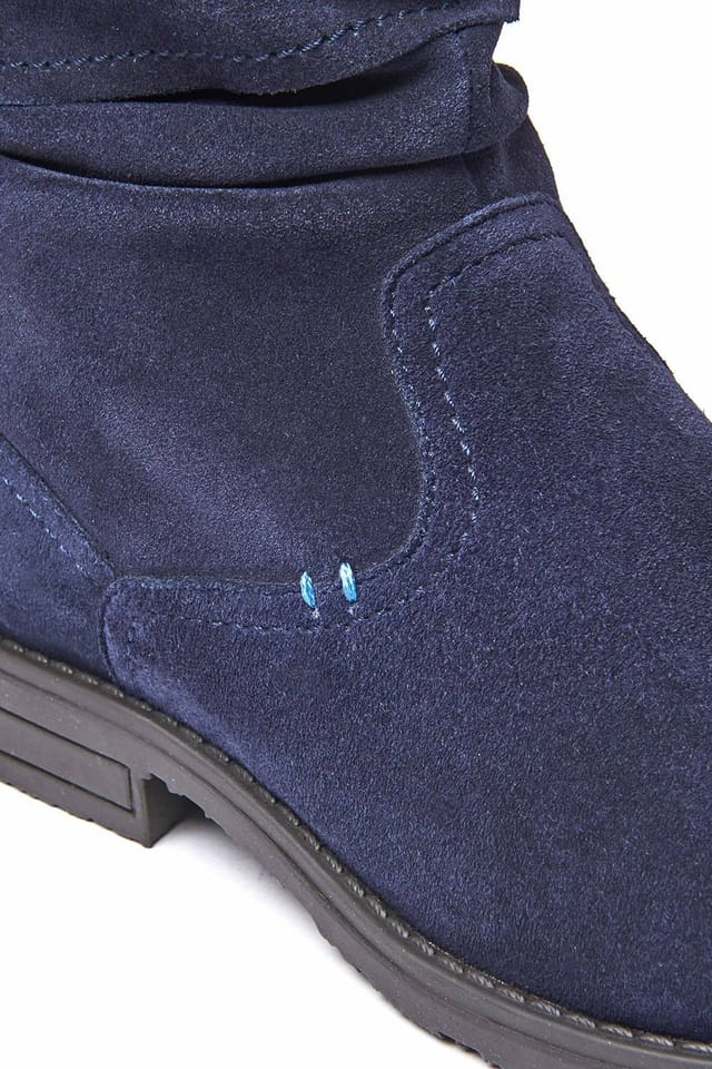Moshulu Moshulu Women's 'Pipistrelle 3' Ruched Suede Pixie Ankle Boots in Indigo - 3