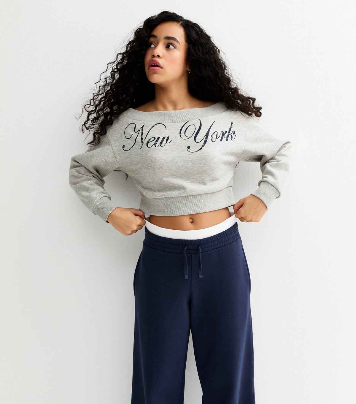 New Look Girls' Grey New York Print Off Shoulder Cropped Sweatshirt New Look - 2