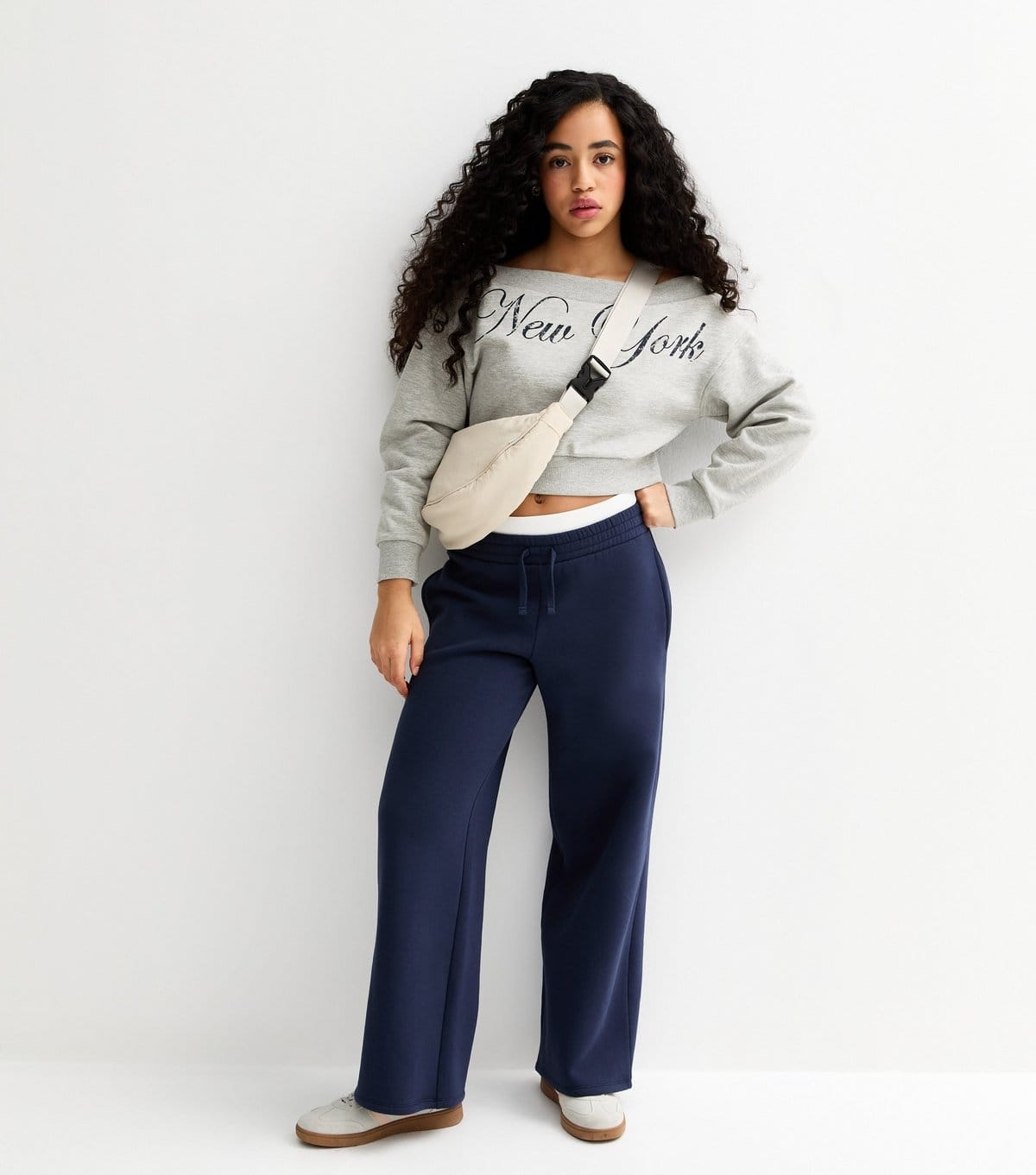 New Look Girls' Grey New York Print Off Shoulder Cropped Sweatshirt New Look - 3