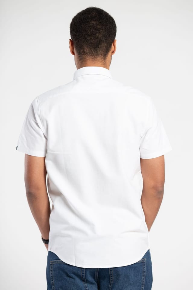 Tokyo Laundry Tokyo Laundry Men's Cotton Short Sleeved Button-Up Oxford Shirt in White - 2