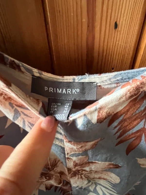 Primark Perfect for summer Worn once 67% linen loose fit floral cropped jumpsuit sz 20