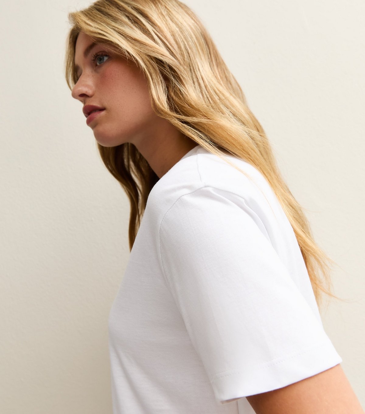 New Look Women's White Boxy Fit T-Shirt New Look - 2