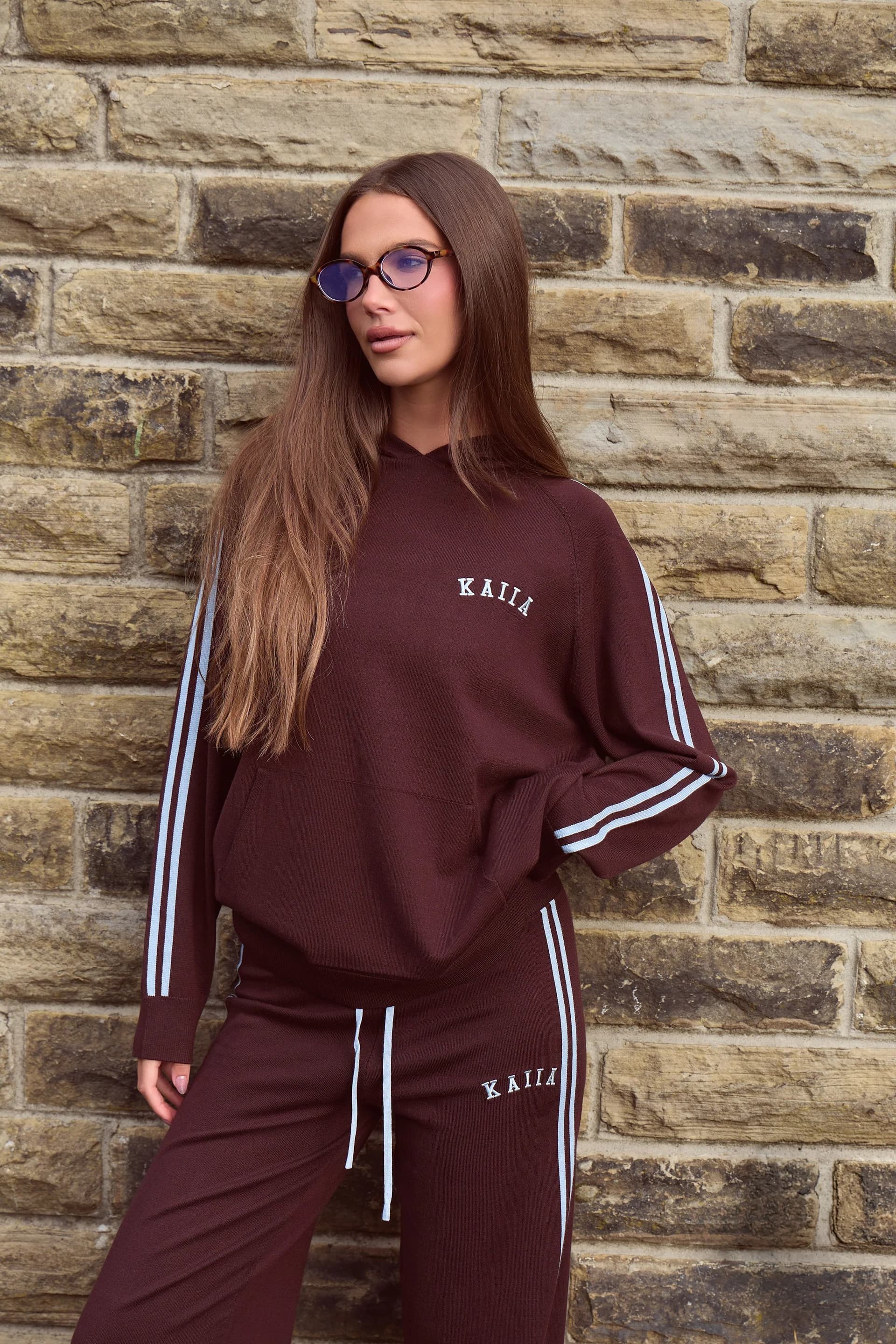 Kaiia Kaiia Lightweight Knit Oversized Side Stripe Hoodie Chocolate & Baby Blue