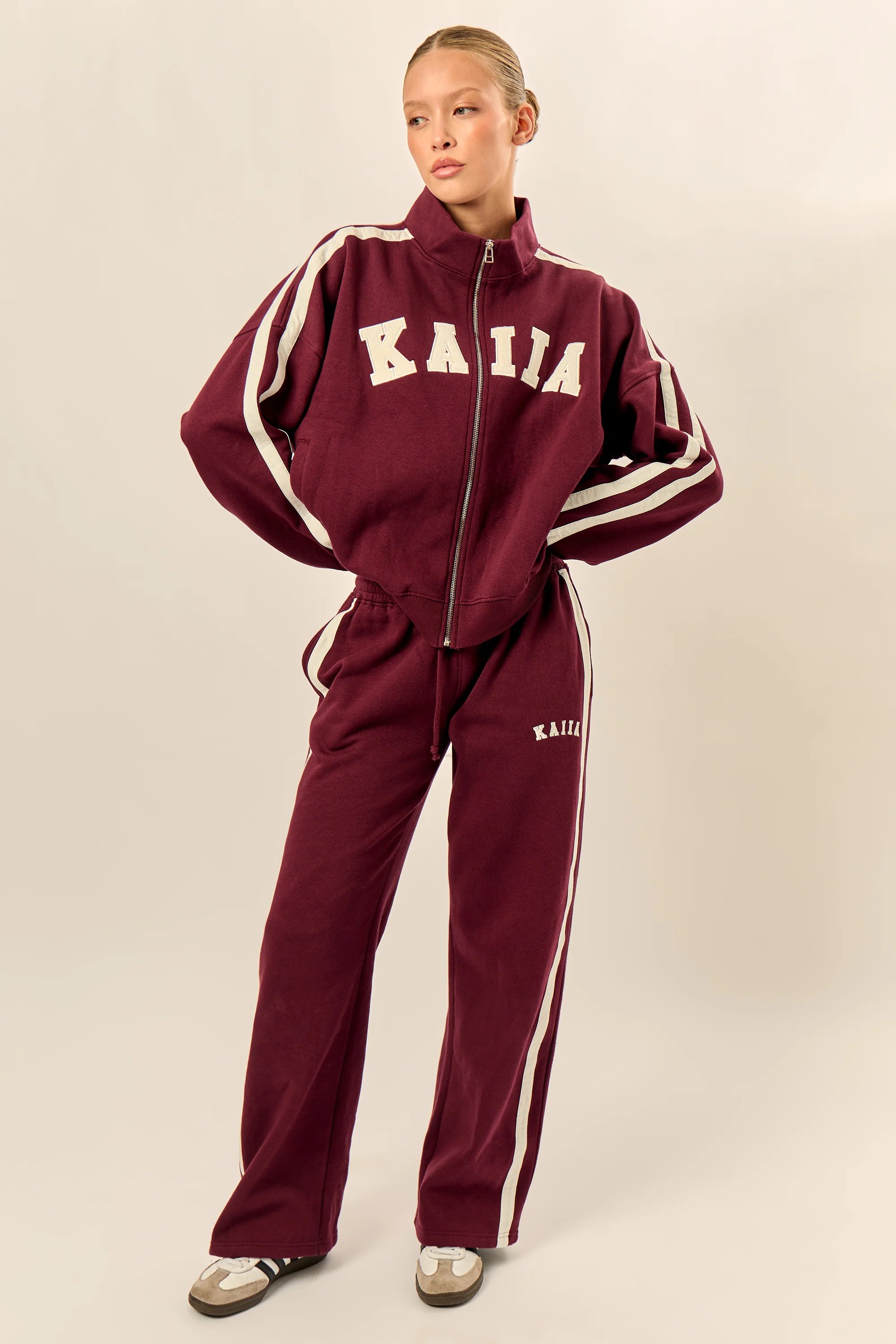 Kaiia Kaiia Sport Stripe Wide Leg Joggers Burgundy & Cream - 2