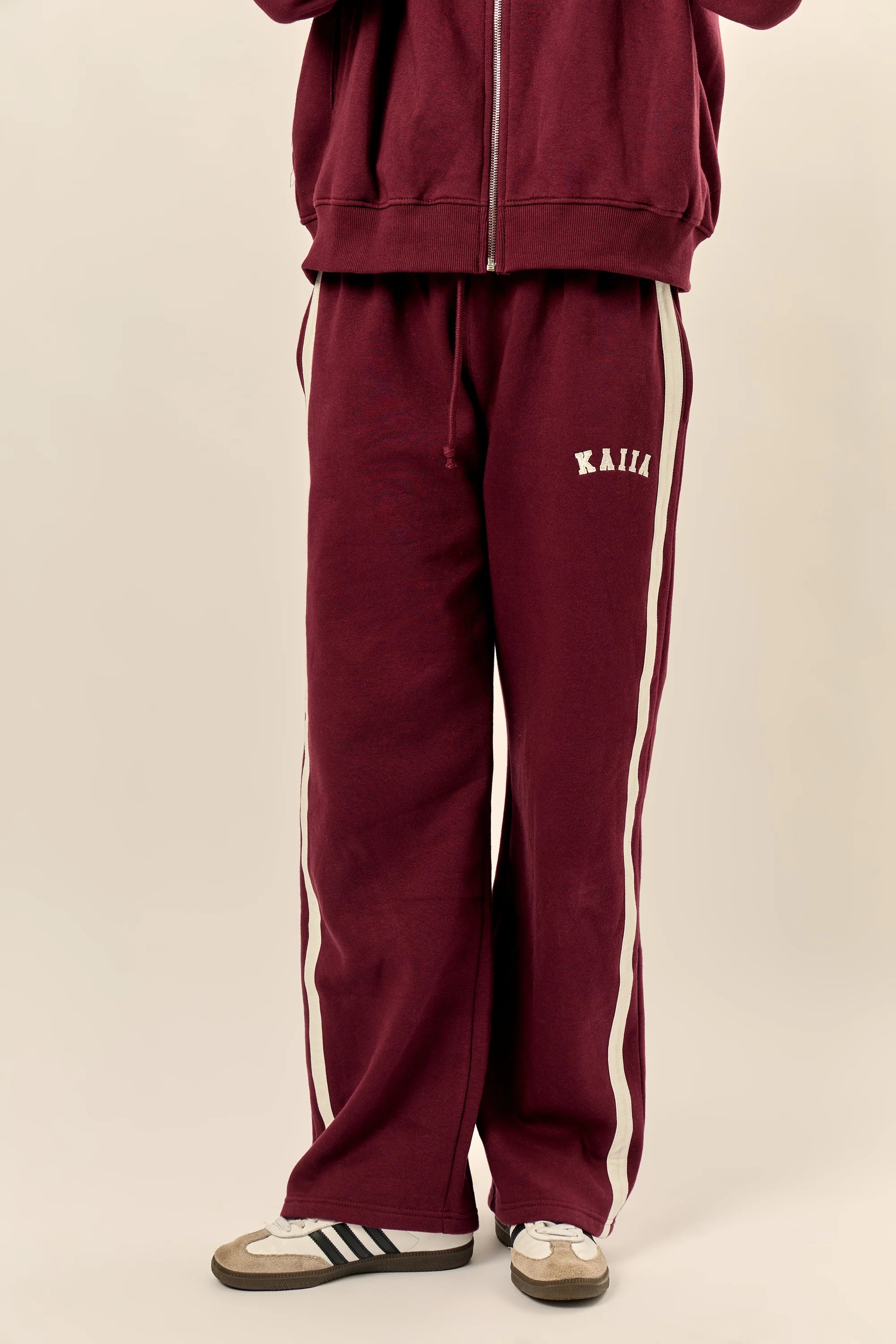 Kaiia Kaiia Sport Stripe Wide Leg Joggers Burgundy & Cream - 3