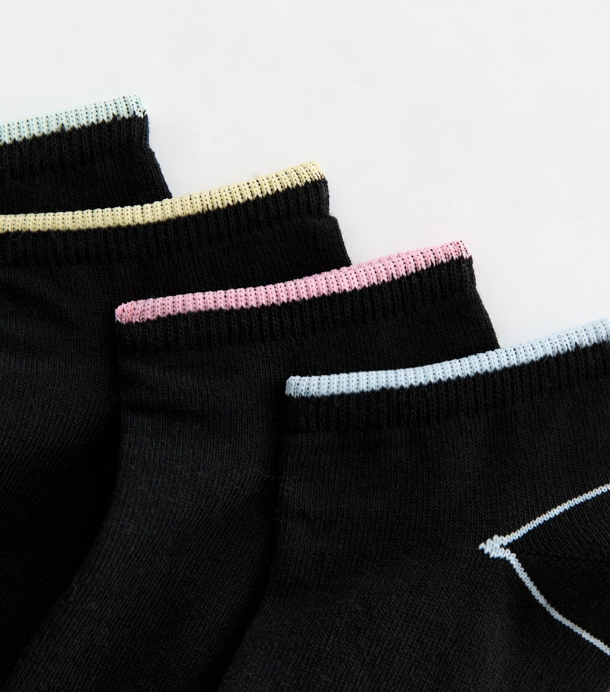 New Look Pack of 4 Black Pastel Top Stripe Trainer Socks New Look - 2