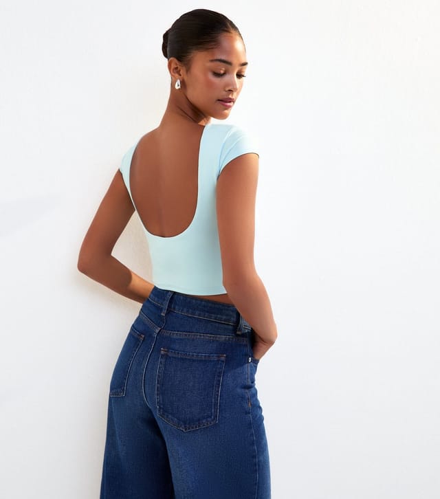 New Look Women's Light Blue Scoop Back Jersey Cropped T-Shirt New Look - 3