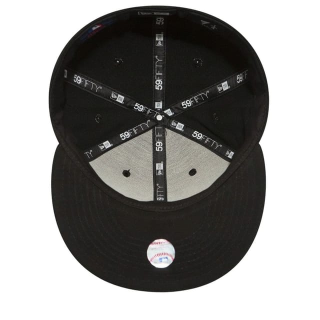 new era New Era Women's 59Fifty New York Yankees Baseball Cap in Black - 3