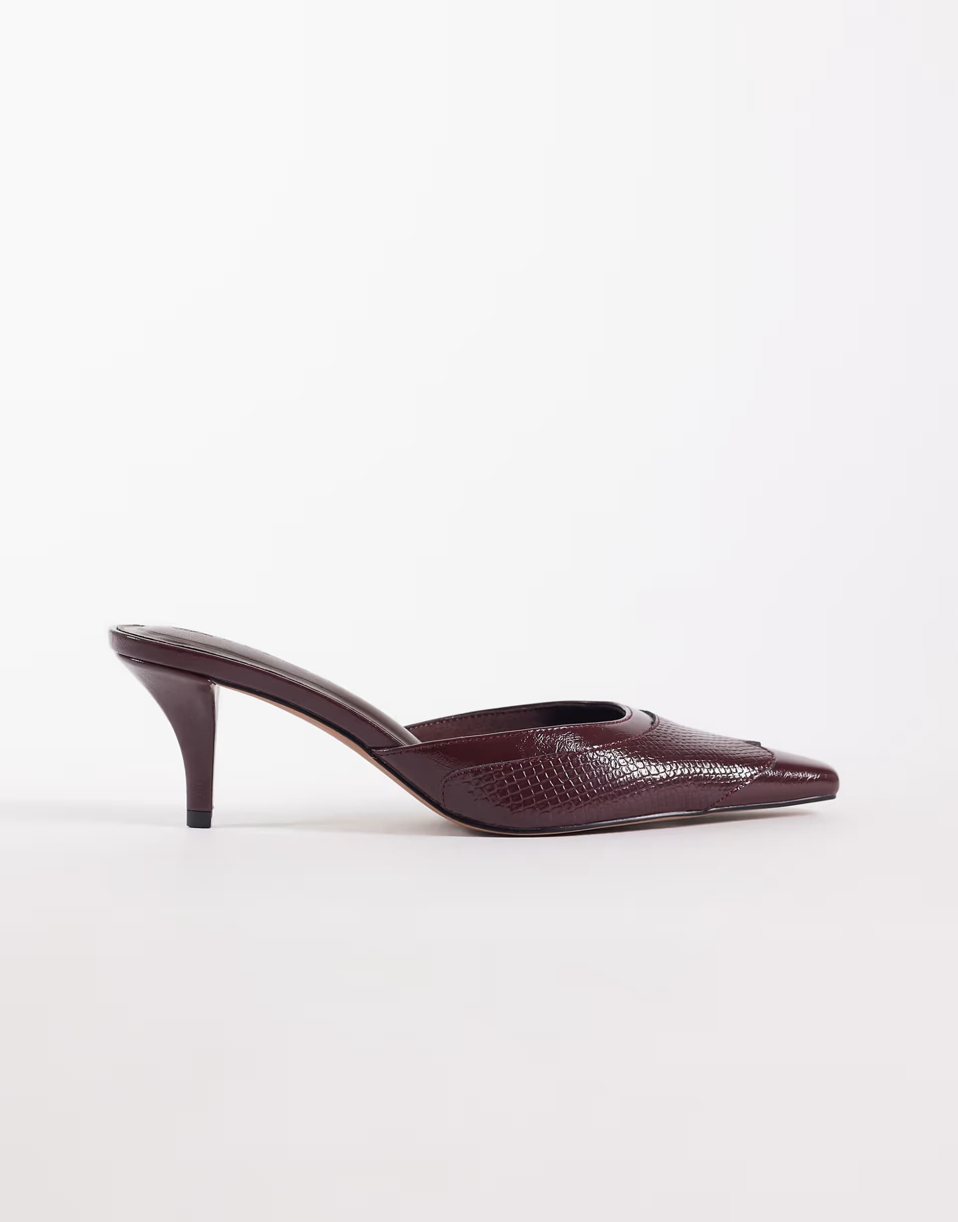 ASOS ASOS DESIGN Sammie western chisel toe heeled mules in burgundy