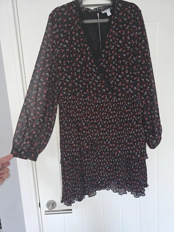 Topshop Topshop Black Floral Chiffon Short Tiered Dress Size uk 14