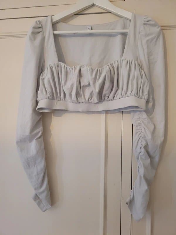 Oh Polly Oh Polly long sleeves crop top