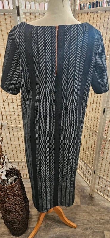 Next Next textured striped Midi dress size 14