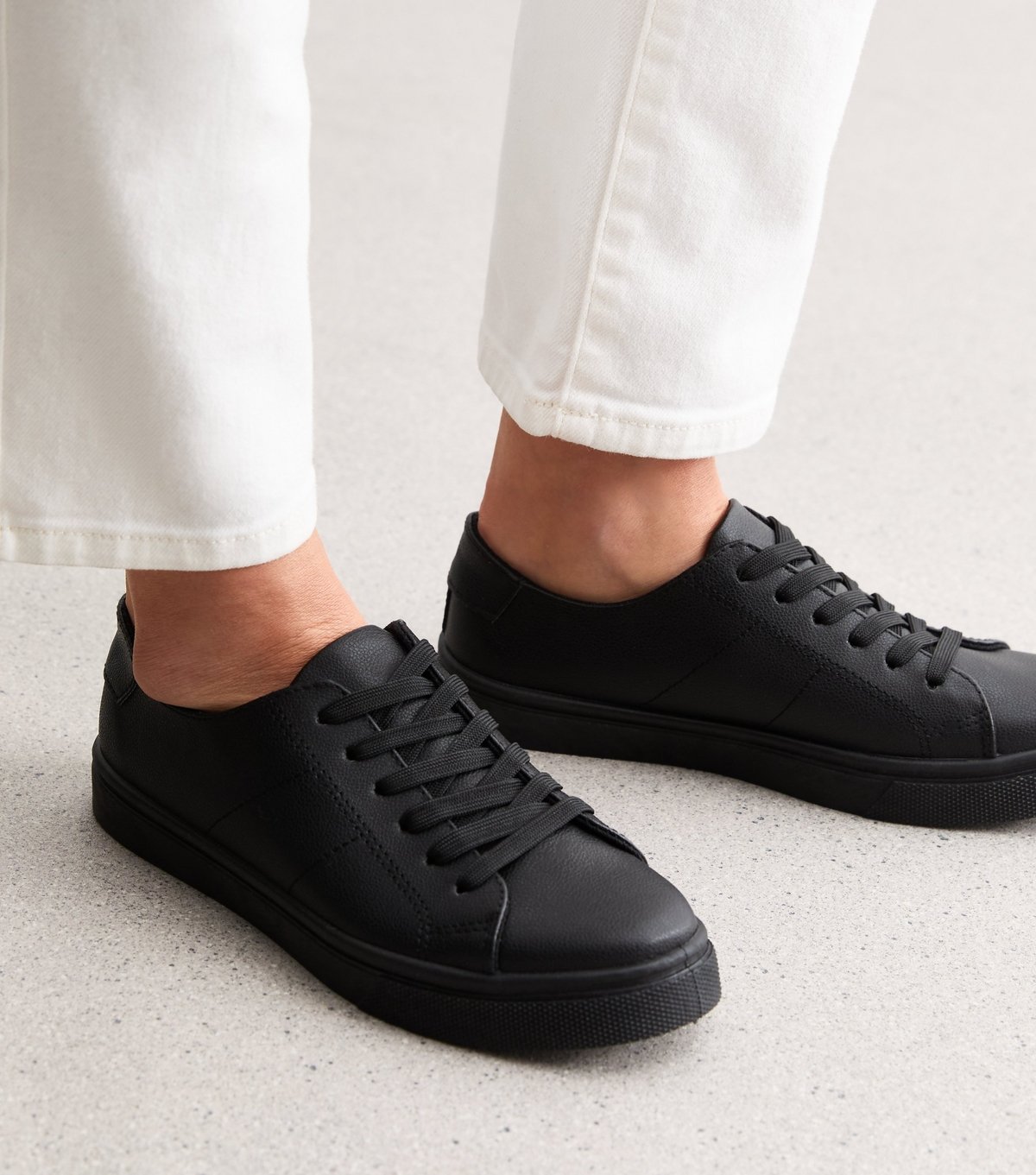 New Look Women's Black Leather-Look Trainers New Look - 2