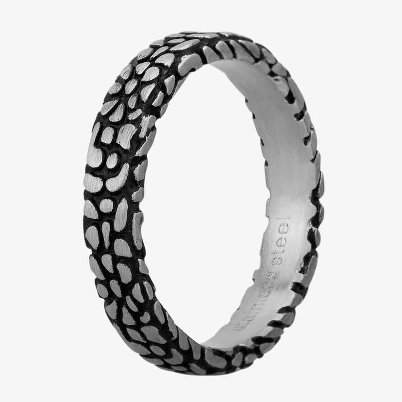 Bourne and Wilde Bourne and Wilde Men's Oxidised Narrow Abstract Reptile Ring STR-481-01 66 in Silver - 1