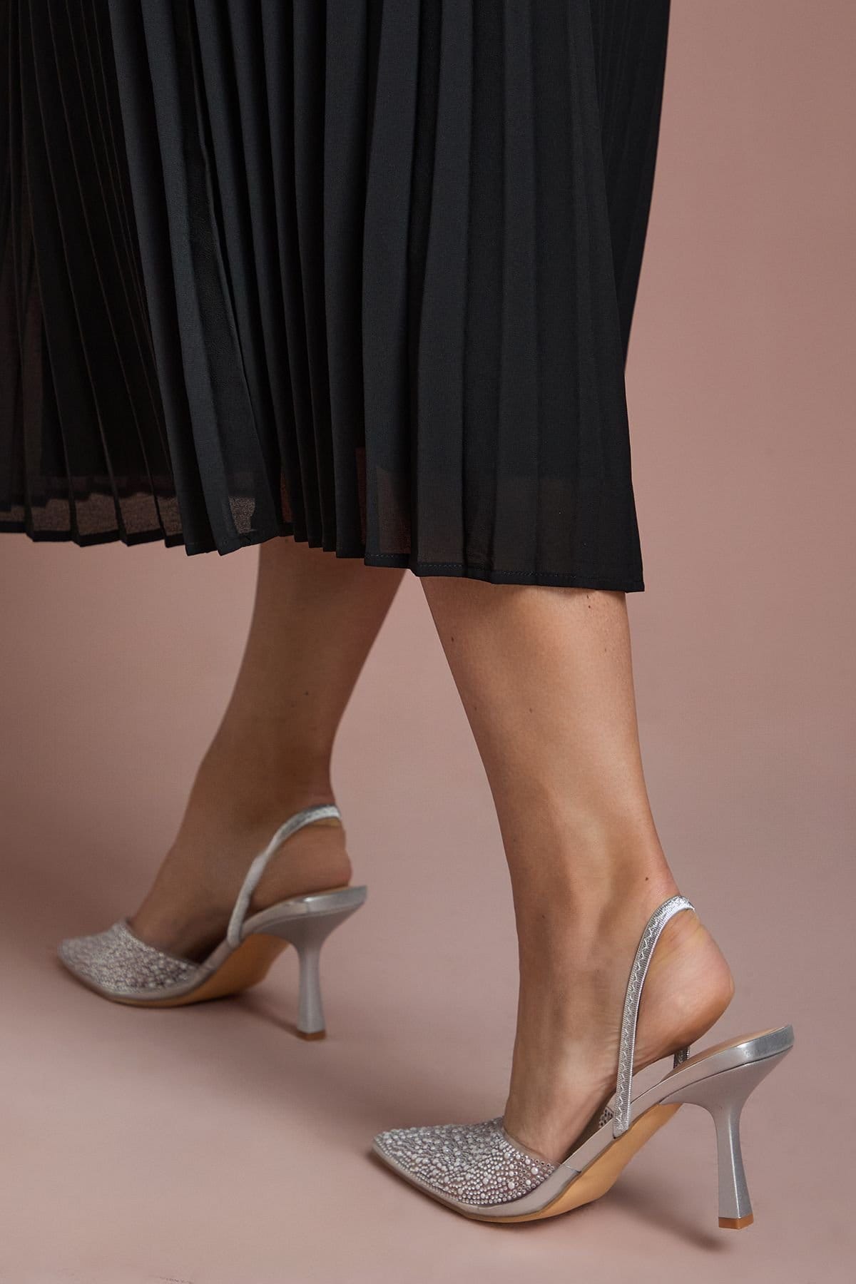 Coast Coast Women's Tilly Diamante & Pearl Sling Back Pointed Court Shoes in Silver - 4