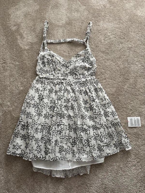 ASOS Design ASOS printed broderie open back skater mini sundress in mono daisy print