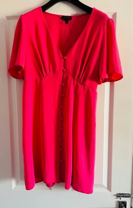 New Look New look plunge tea knee length dress party holiday 16 same day post
