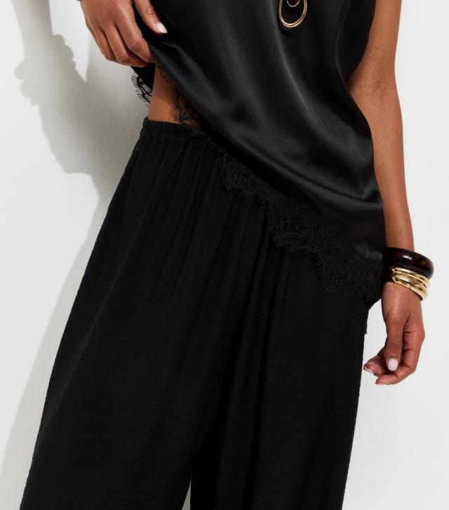 New Look Women's Black Cuffed Leg Trousers New Look - 3