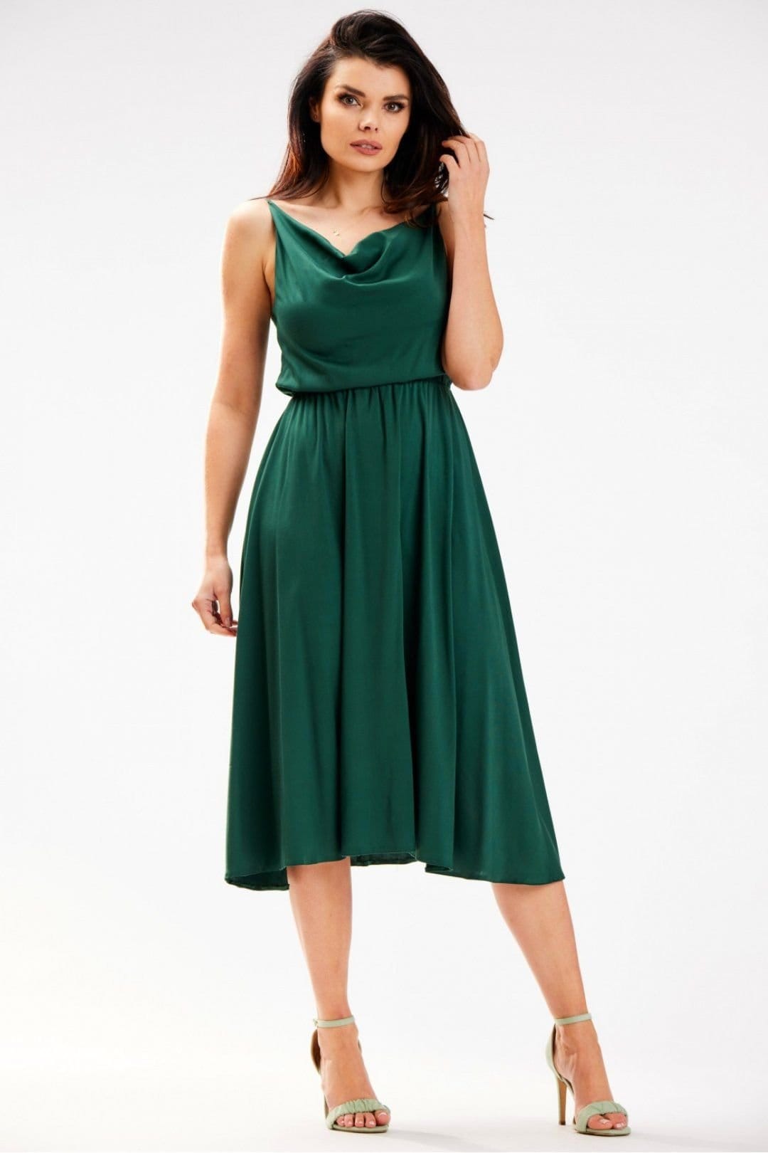 Love Lace Green Crinkled Neck Midi Dress