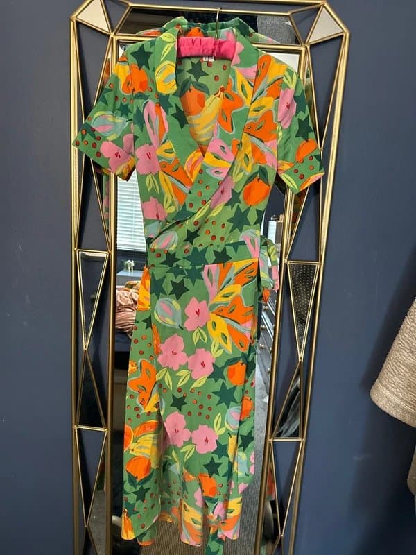 Never Fully Dressed Never Fully Dressed Vibrant Wrap Dress Size S 8-10