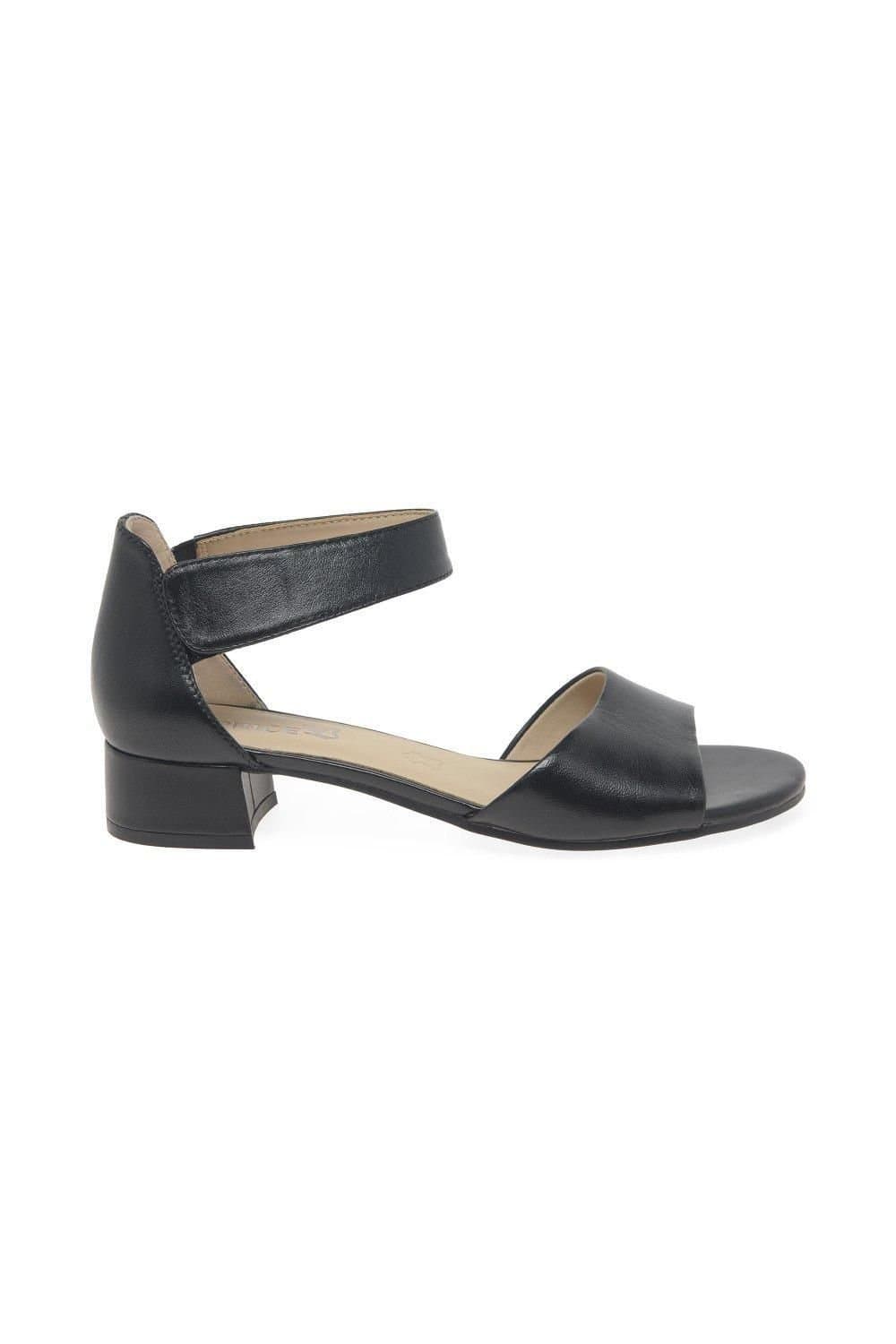 Caprice Caprice Women's 'Agadir' Smart Sandals in Black