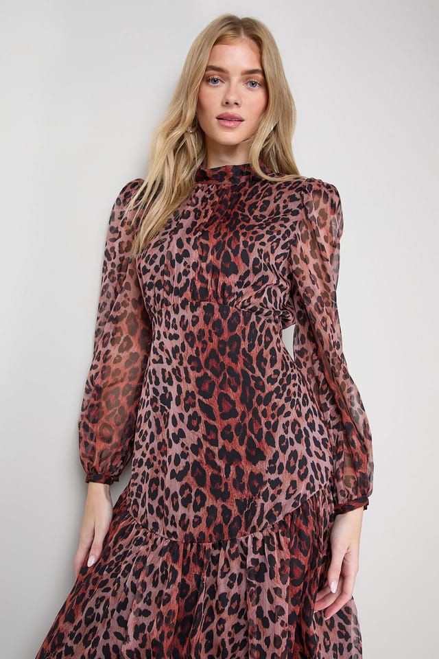 Oasis Oasis Women's Printed Dropped Curved Waist Long Sleeve Maxi Dress in Animal - 2