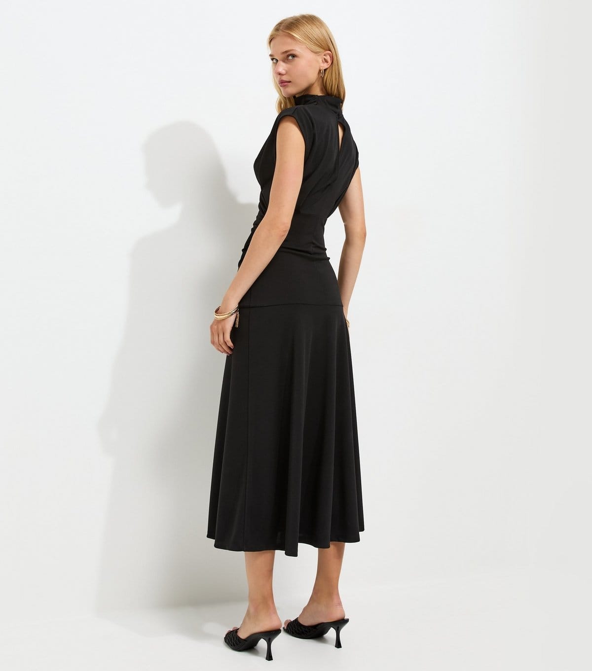 New Look Women's Black High Neck Ruched Waist Midi Dress New Look - 4
