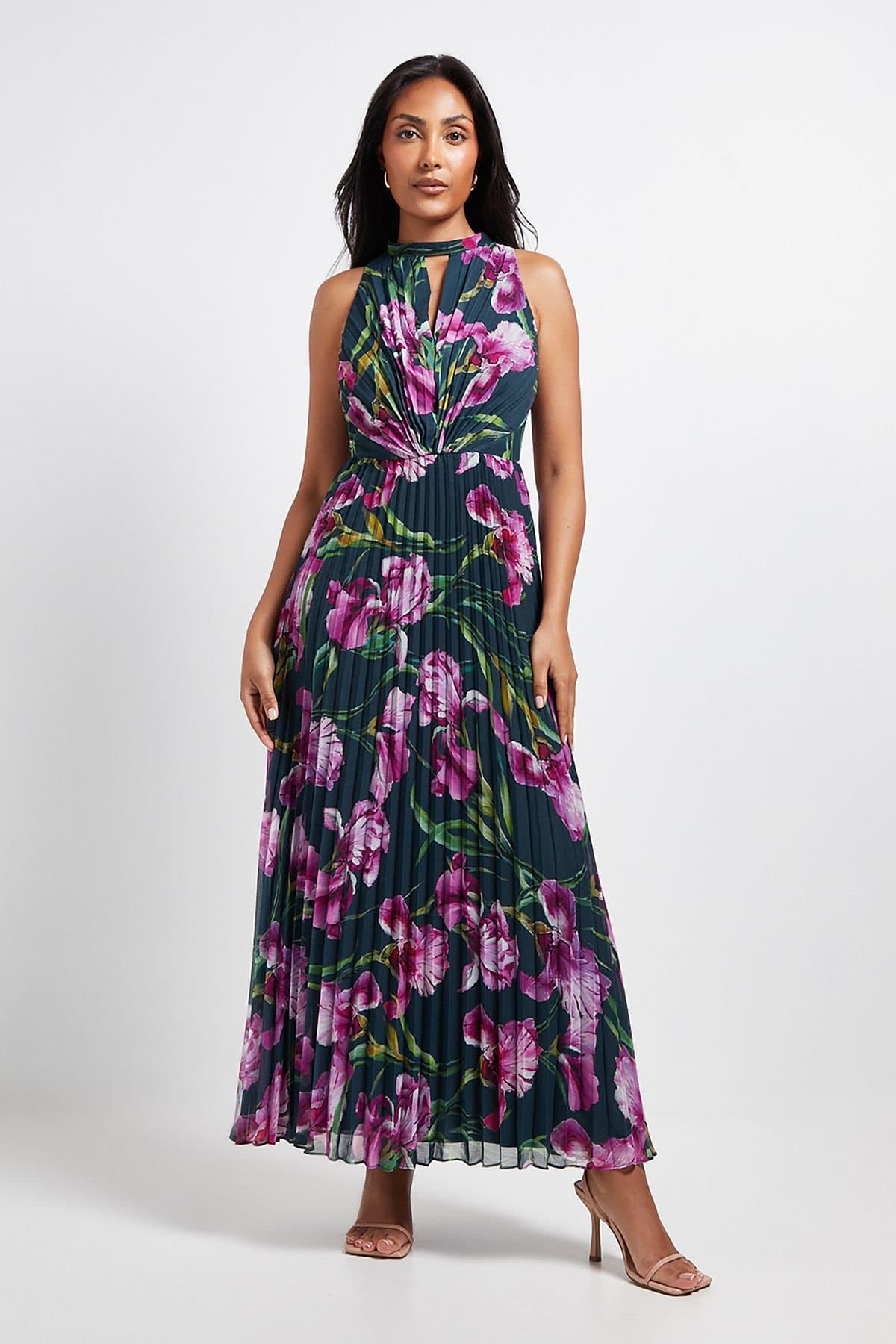 Wallis Wallis Women's Petite Floral Print Pleated Maxi Dress in Green