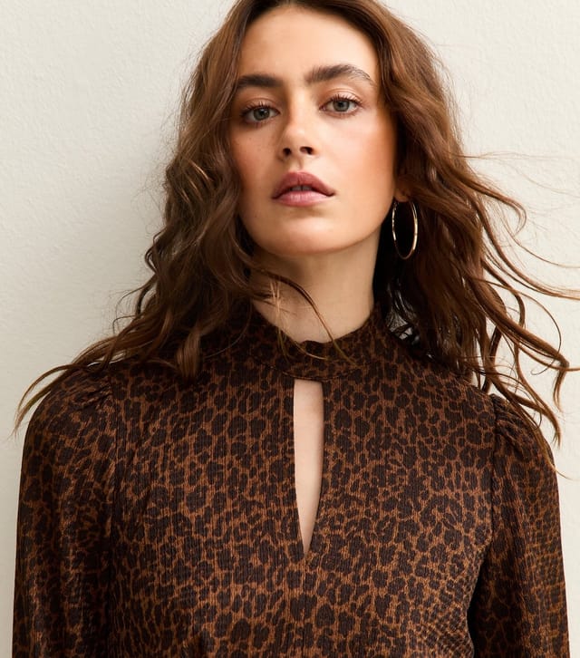 New Look Women's Brown Animal Print Keyhole Mini Dress New Look - 2