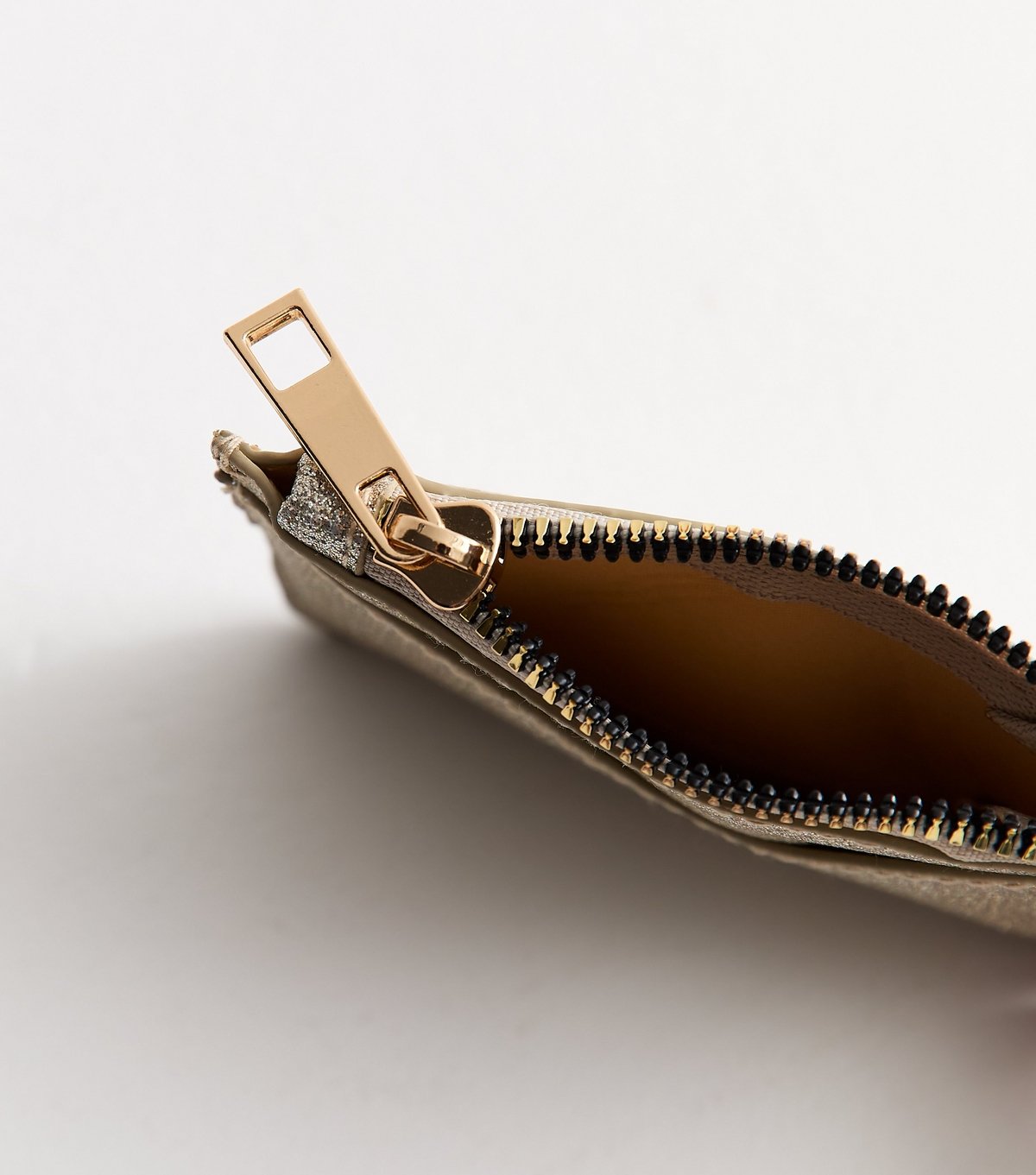 New Look Gold Starfish Charm Glitter Cardholder New Look - 4