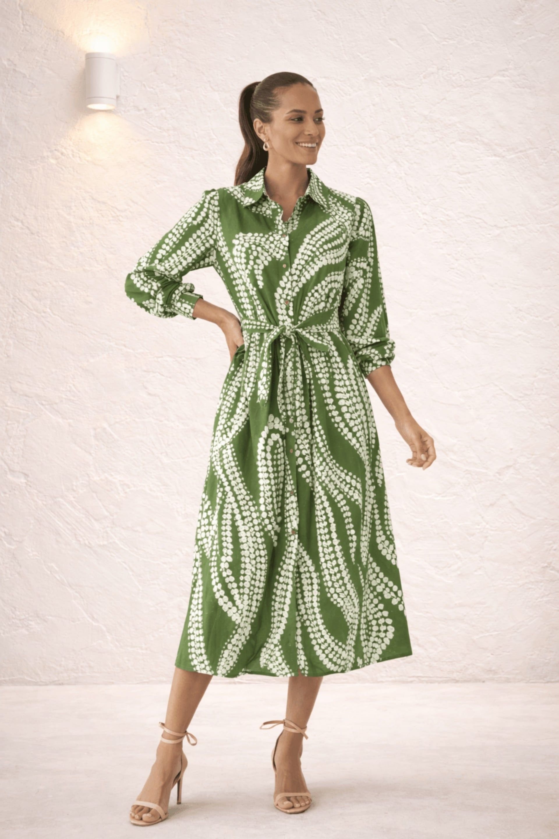 Style Cheat Women's Green Leaf Midi Shirt Dress