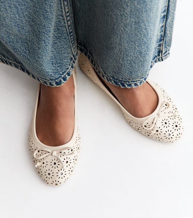 New Look Women's Extra Wide Fit White Floral Cutout Ballet Pumps Vegan New Look - 2