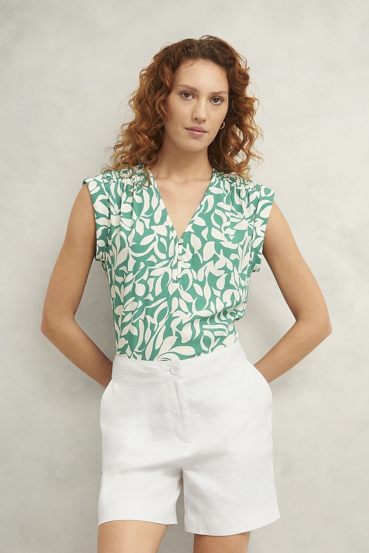 Hobbs London Natural White Linen Shorts for Women