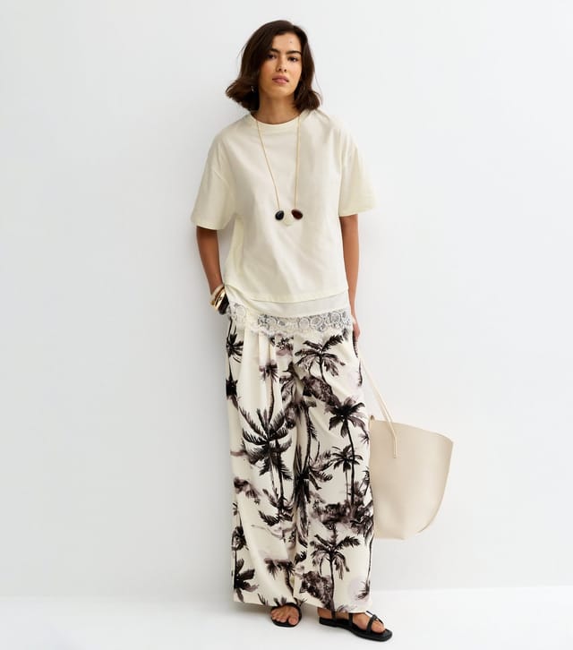 New Look Women's Off White Satin Lace Hem Oversized T-Shirt New Look - 2