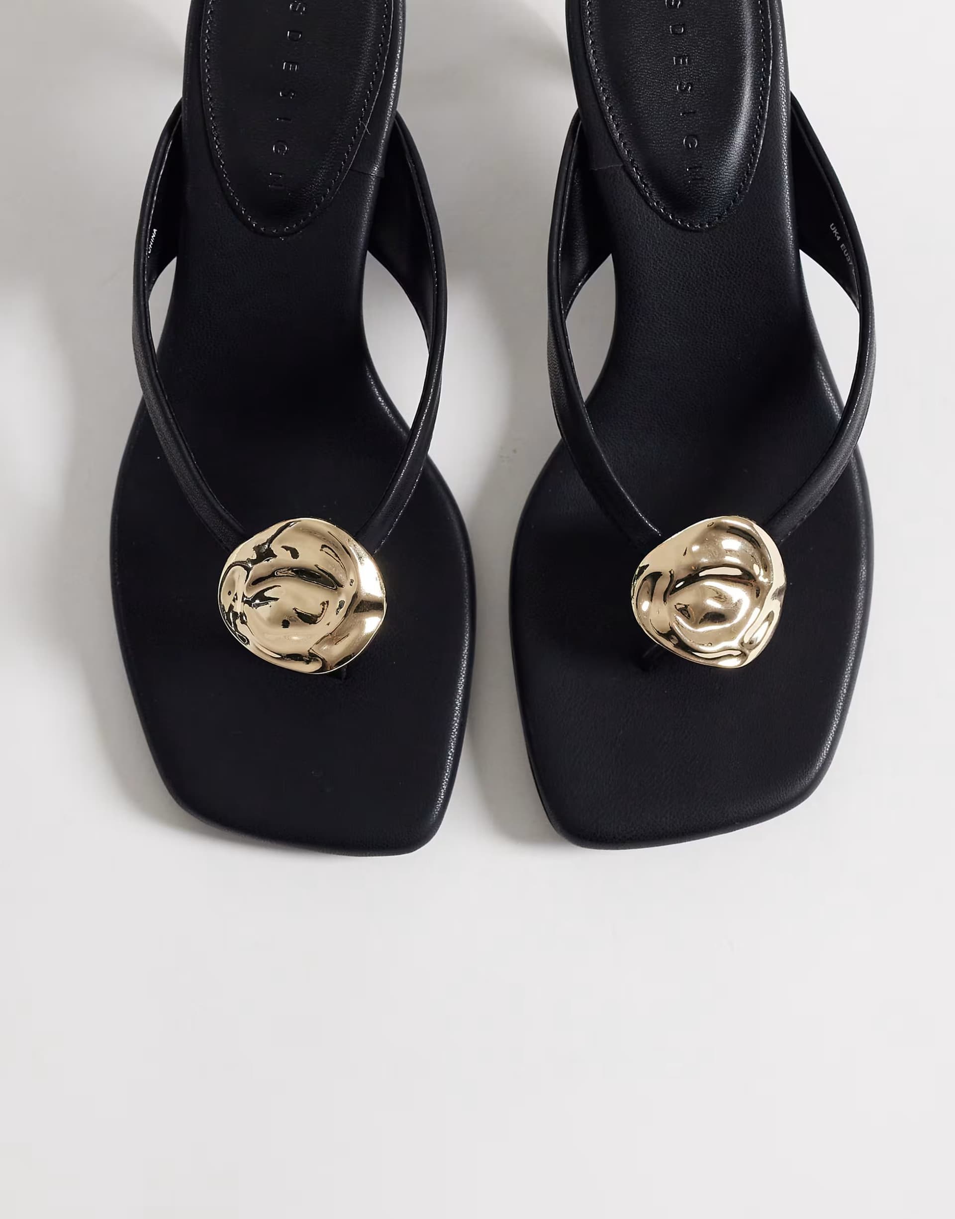 ASOS ASOS DESIGN Havana trim detail toe thong kitten heel sandals in black