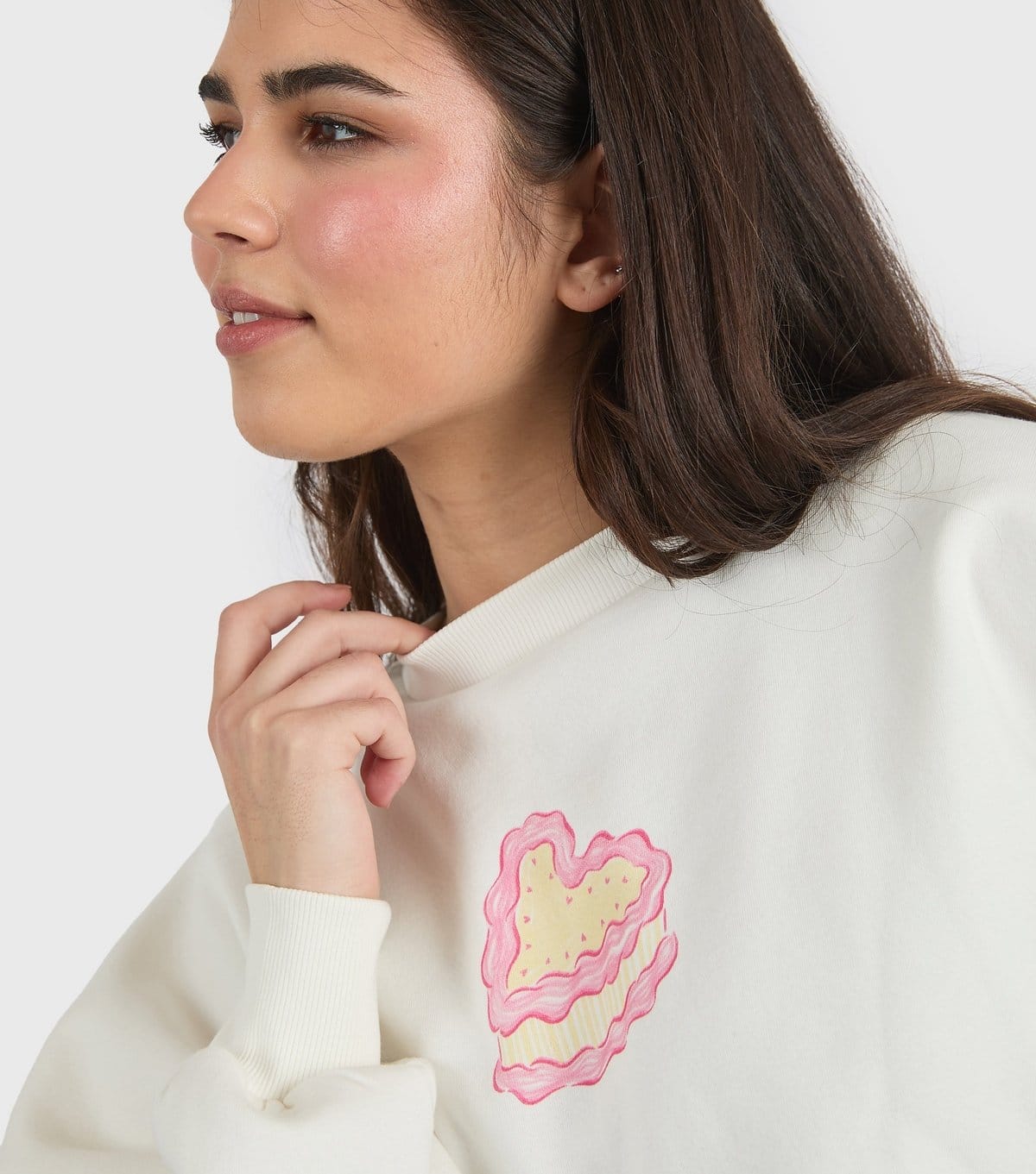 Skinnydip Women's White Your'e My Favourite Treat Oversized Sweatshirt Skinnydip New Look - 4