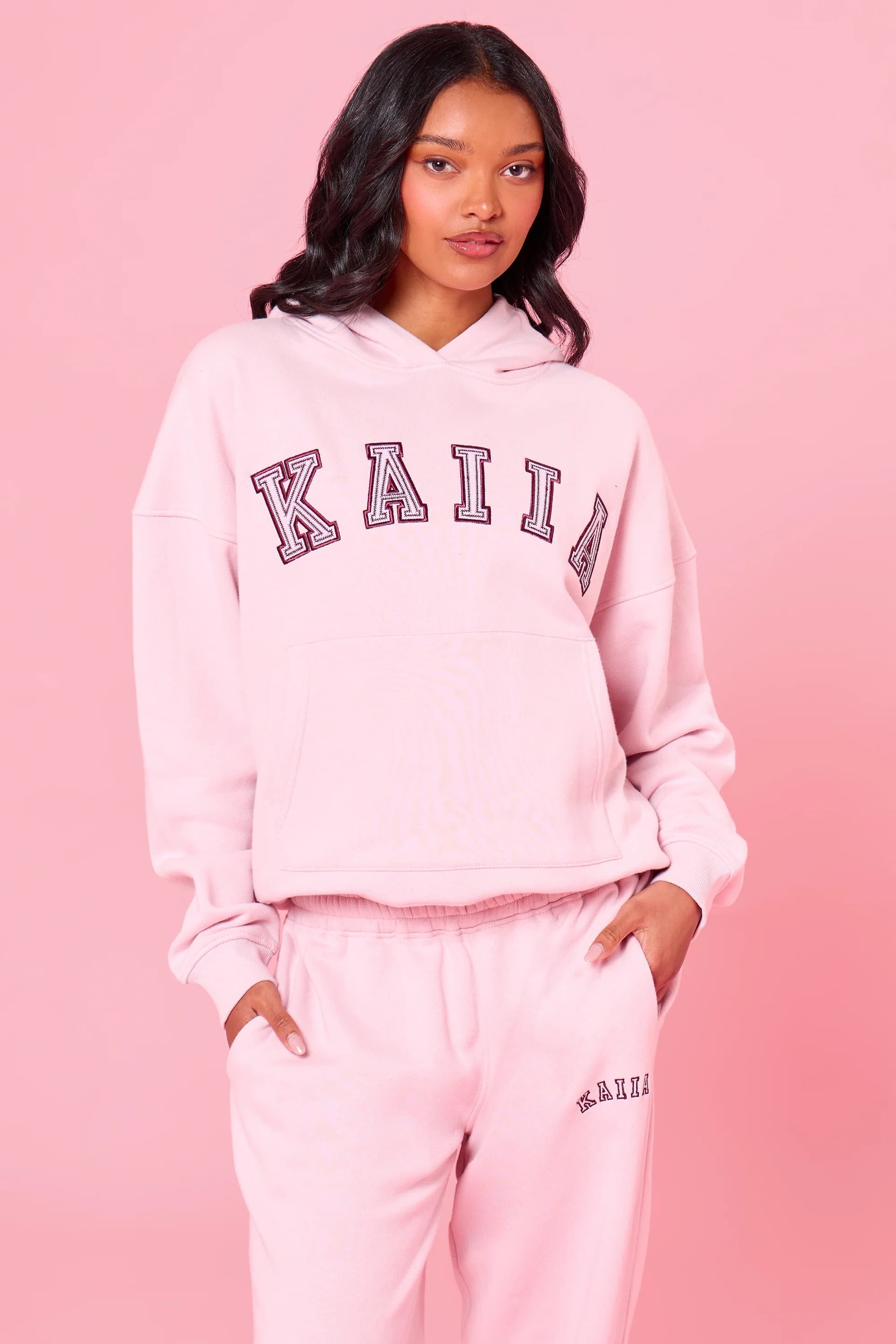 Kaiia Kaiia Chainstitch Slogan Oversized Hoodie in Baby Pink