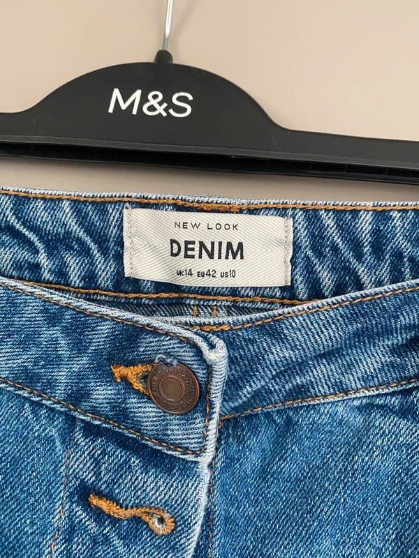 New Look Denim button skirt