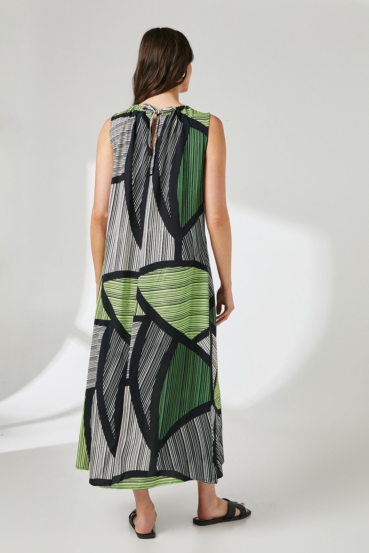 Principles Principles Women's Green Printed Tie Back Sleeveless Midi Dress - 3