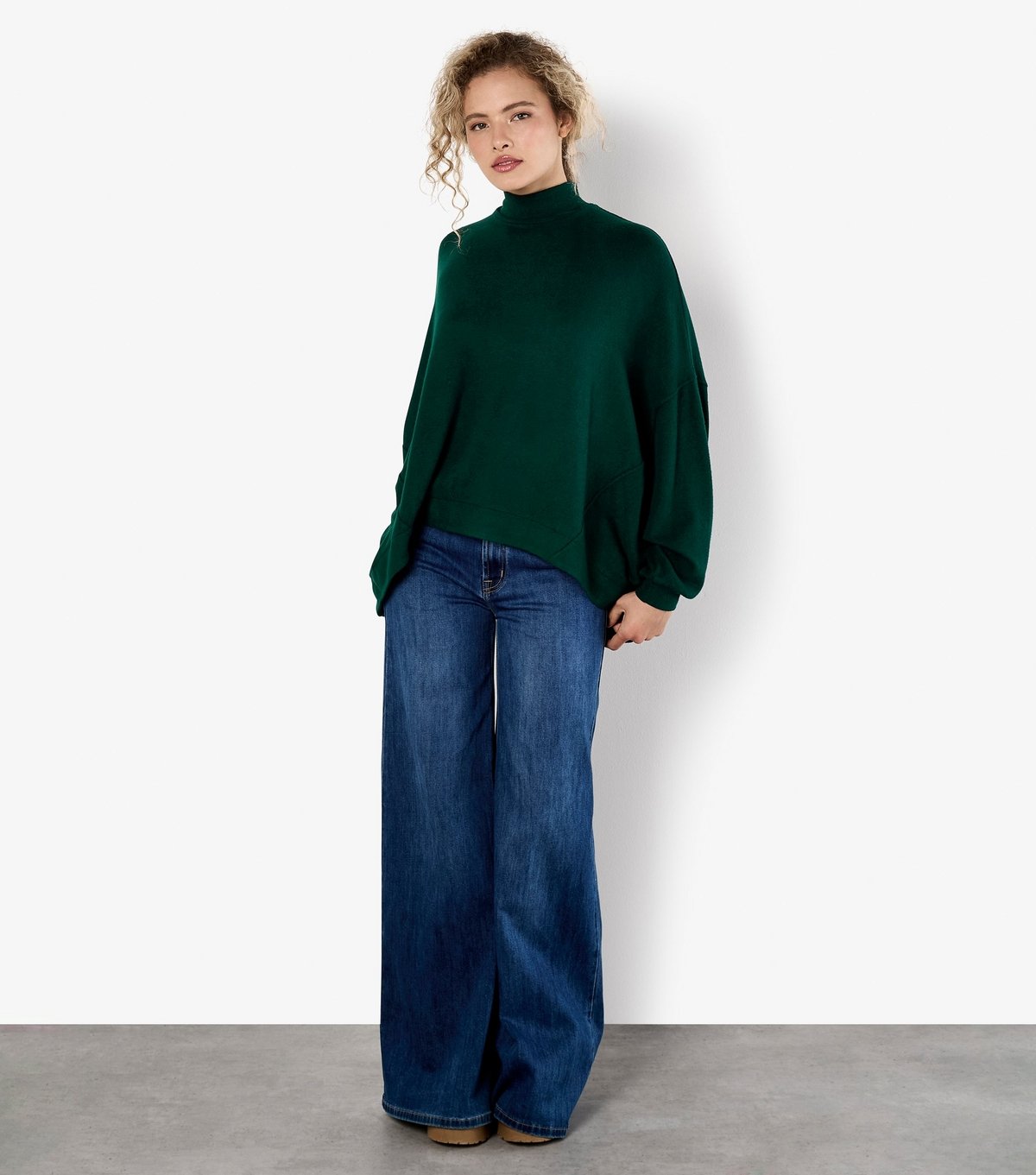 Apricot Women's Dark Green Soft Touch Jumper Apricot New Look - 2