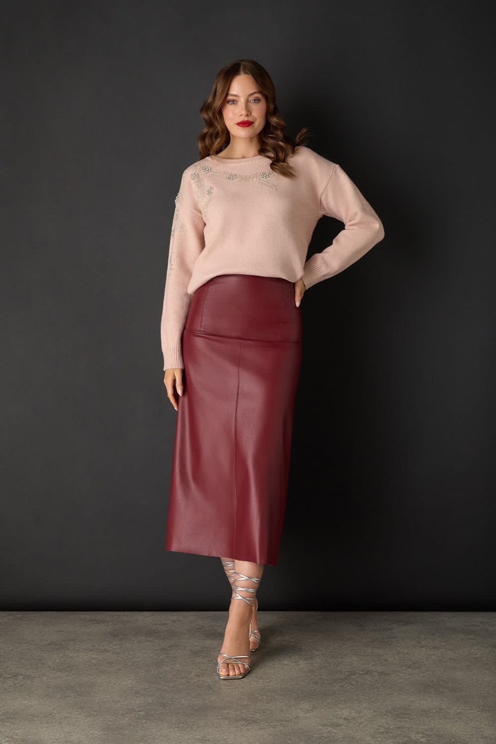 Izabel London Izabel London Women's Faux Leather High Waist Midi Skirt in Burgundy