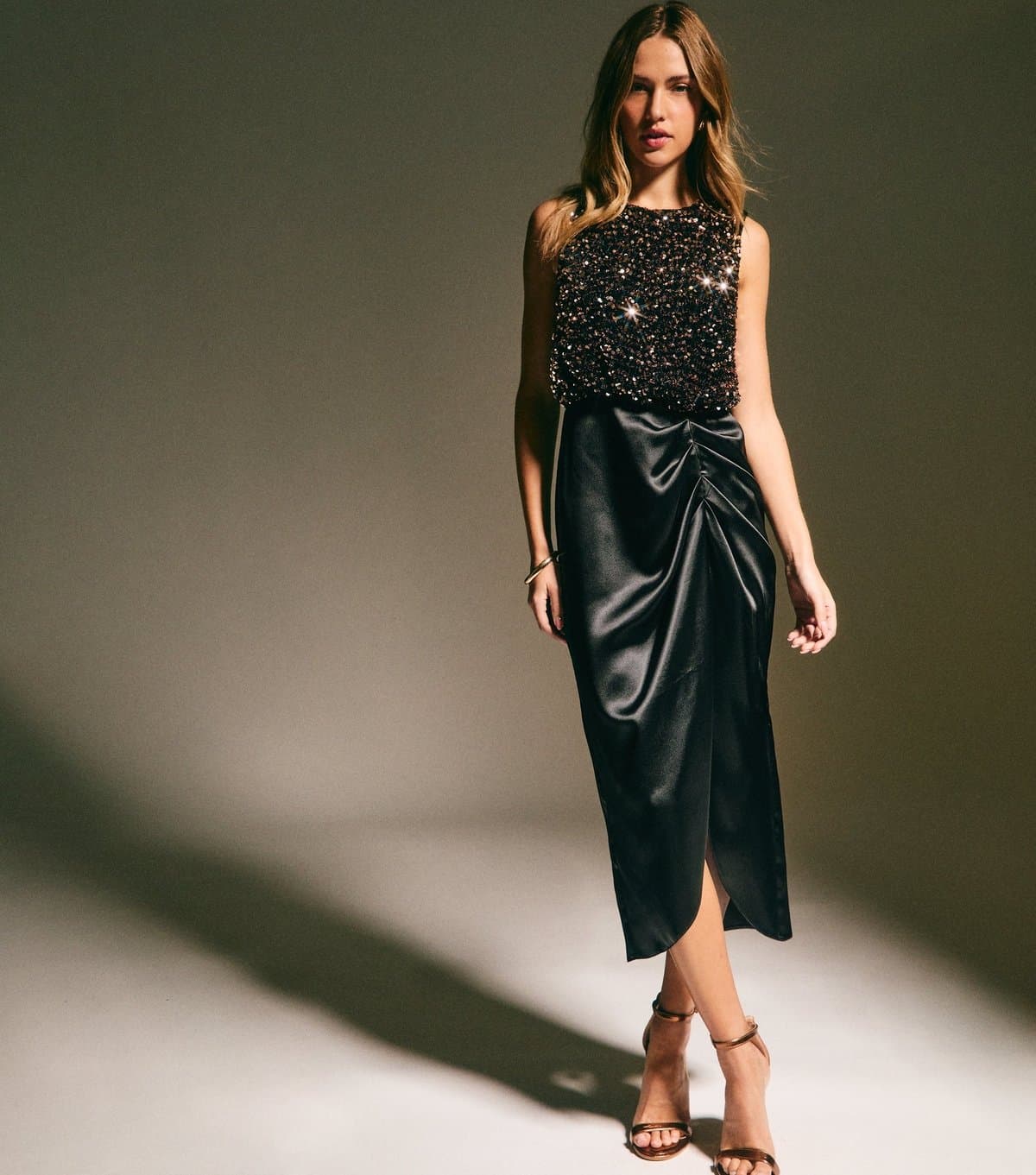 New Look Women's Black and Bronze Sequin 2 in 1 Midi Dress New Look