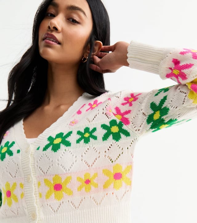 Sunshine Soul Women's White Floral Knit Cardigan Sunshine Soul New Look - 2