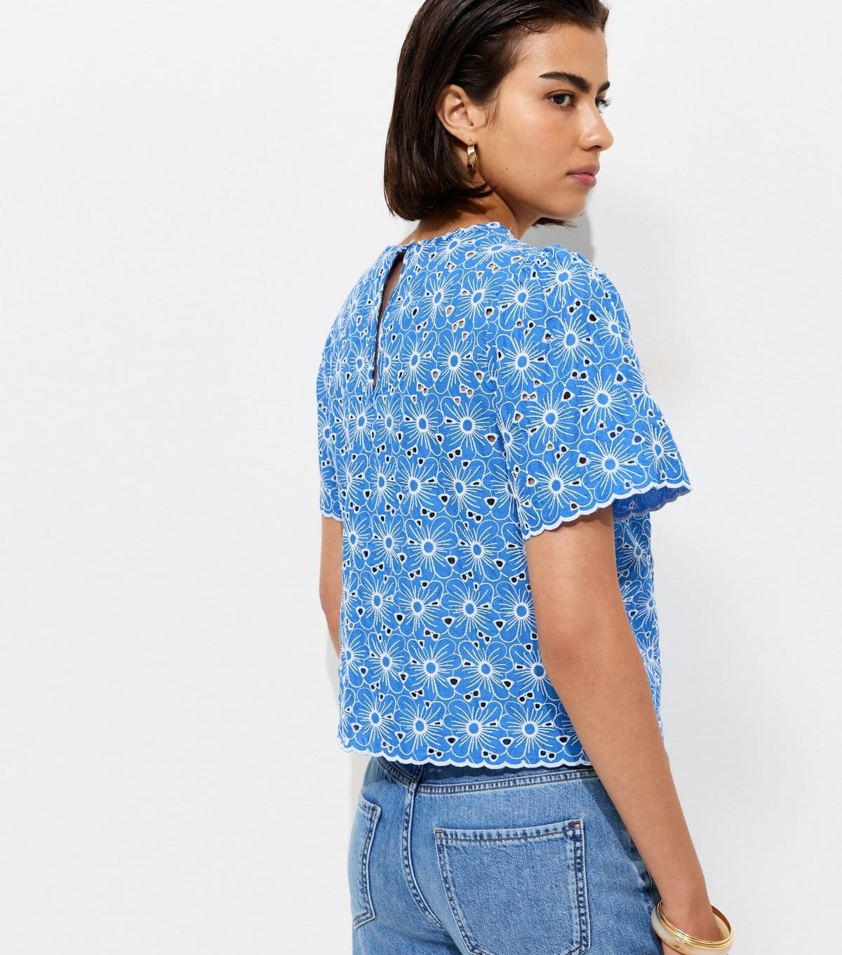New Look Women's Blue Cutwork Floral Crew Neck Top New Look - 4